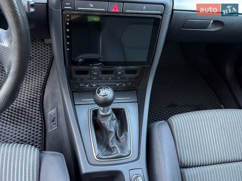 Универсал Audi A4 2006 в Днепре