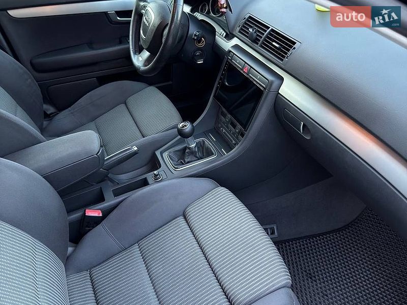 Универсал Audi A4 2006 в Днепре