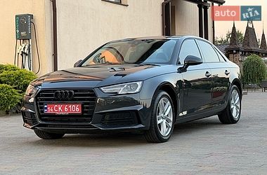 Седан Audi A4 2017 в Стрию