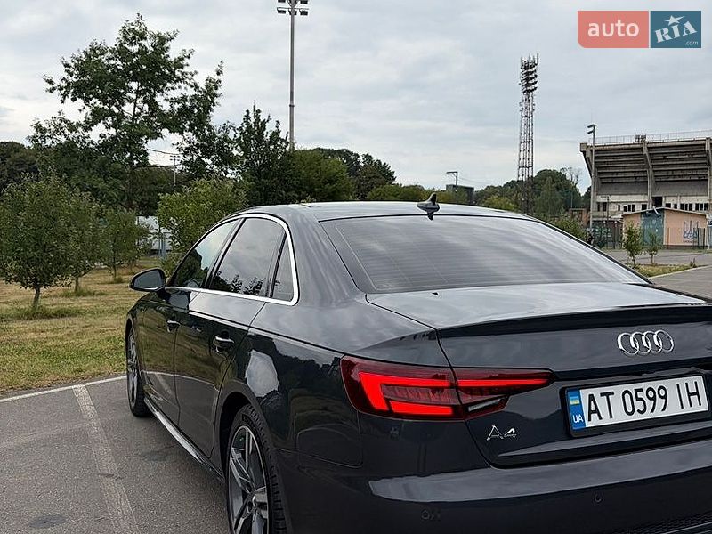 Седан Audi A4 2018 в Івано-Франківську