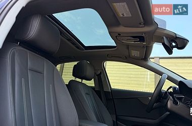 Седан Audi A4 2020 в Виннице