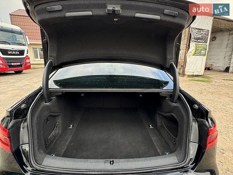 Седан Audi A4 2017 в Білій Церкві