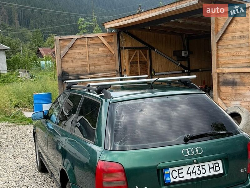 Универсал Audi A4 1998 в Верховине