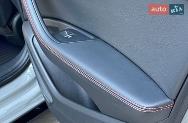 Седан Audi A4 2018 в Ровно