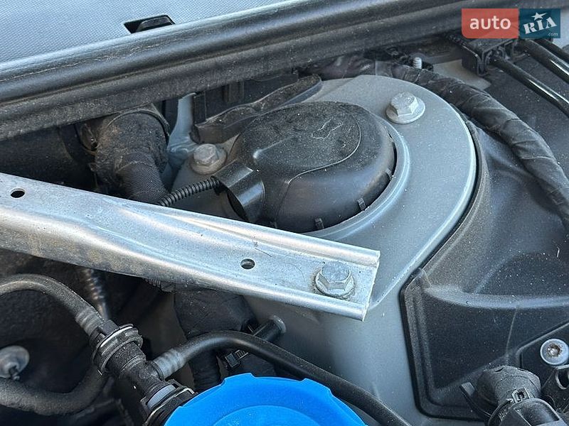 Седан Audi A4 2018 в Ровно