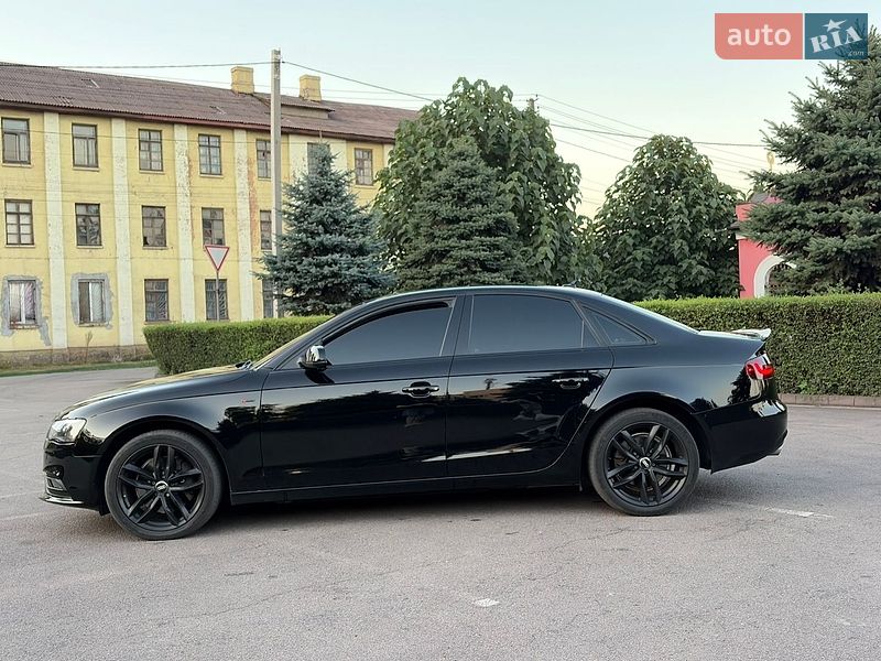 Седан Audi A4 2012 в Каменском