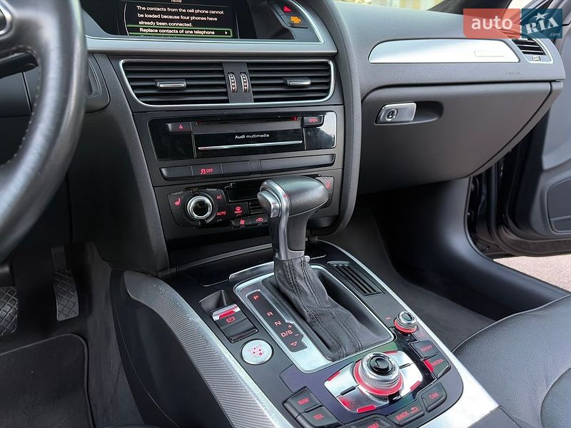 Седан Audi A4 2012 в Каменском