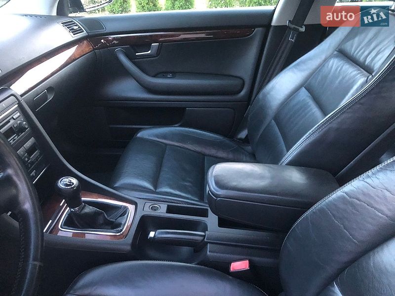 Седан Audi A4 2005 в Львове