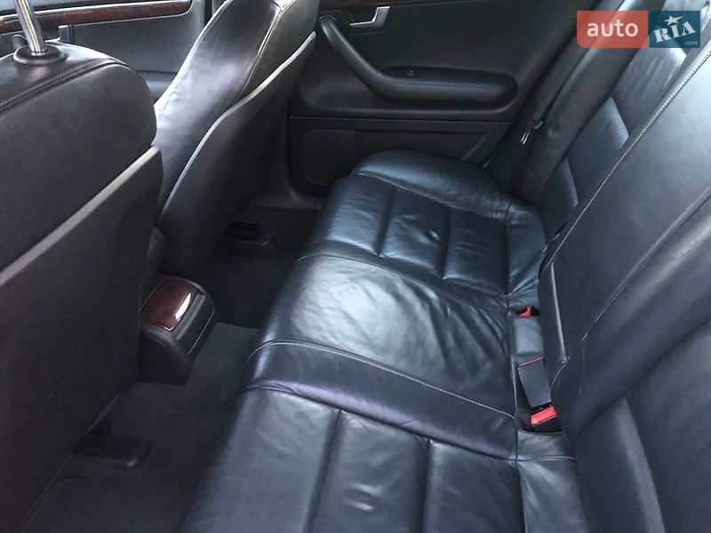 Седан Audi A4 2005 в Львове