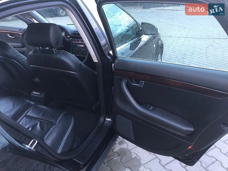 Седан Audi A4 2005 в Львове