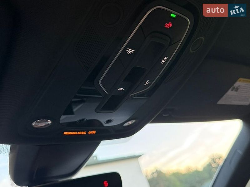 Седан Audi A4 2021 в Ківерцях