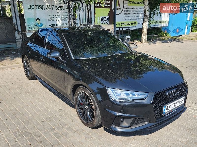 Седан Audi A4 2018 в Харкові
