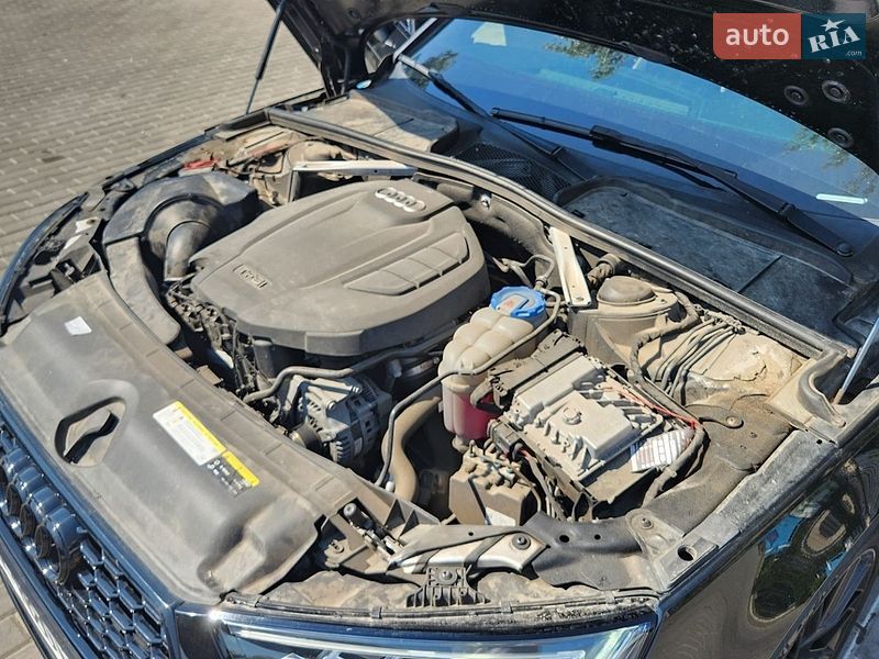 Седан Audi A4 2018 в Харкові