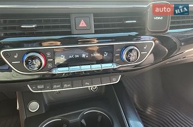 Седан Audi A4 2018 в Харкові