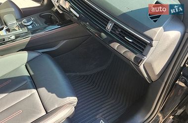 Седан Audi A4 2018 в Харкові