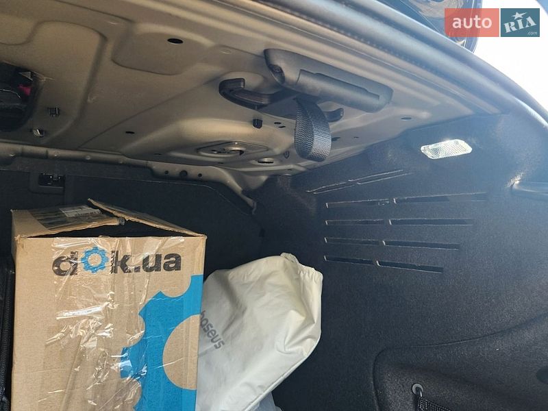 Седан Audi A4 2018 в Харкові