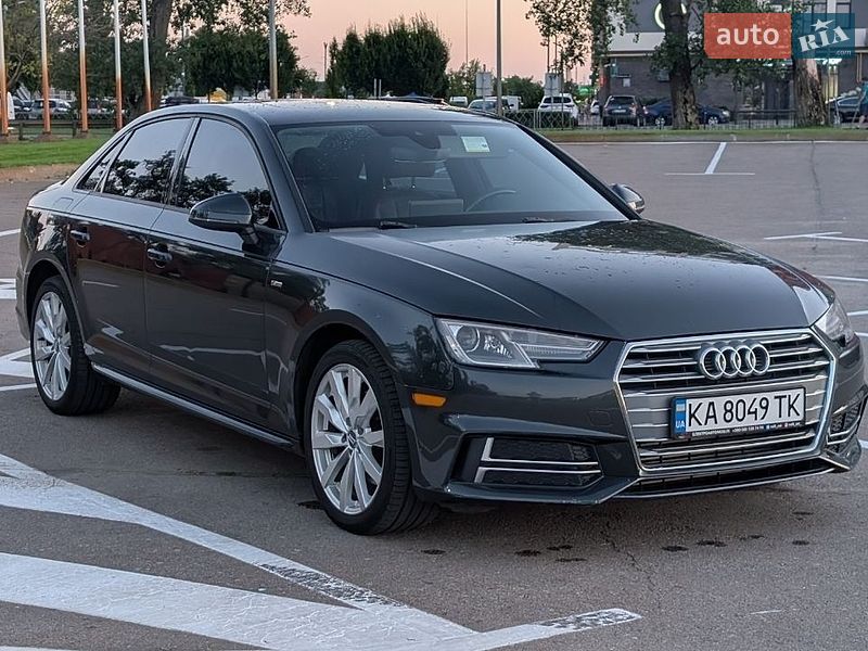 Седан Audi A4 2018 в Киеве