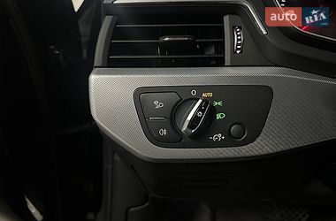 Седан Audi A4 2017 в Києві