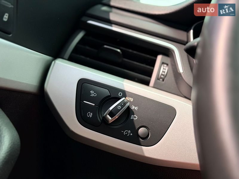 Універсал Audi A4 2018 в Кременчуці