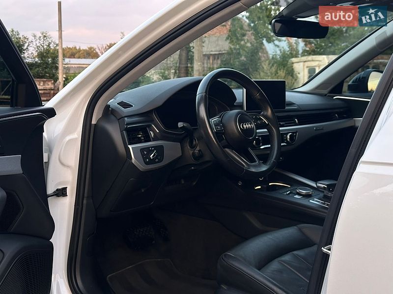 Седан Audi A4 2016 в Самборе
