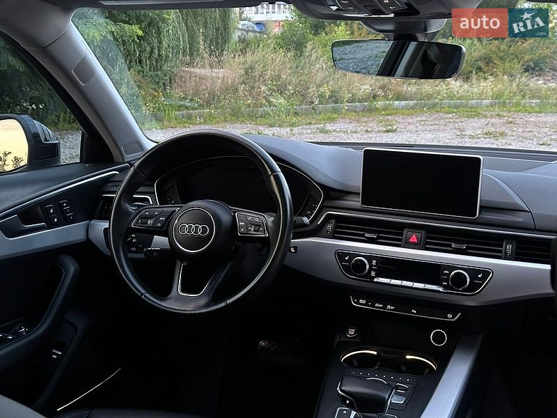 Седан Audi A4 2016 в Самборе