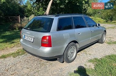 Универсал Audi A4 1998 в Звягеле