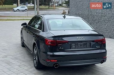 Седан Audi A4 2017 в Луцке