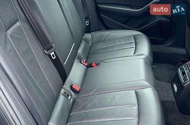 Седан Audi A4 2017 в Луцке