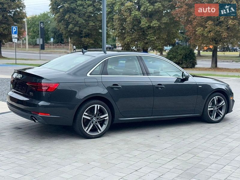 Седан Audi A4 2017 в Луцке