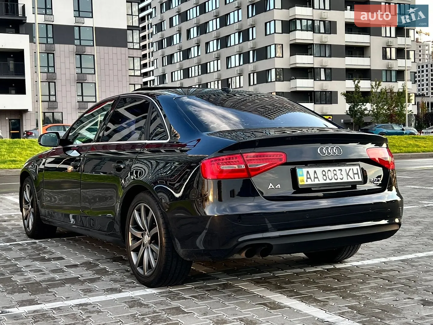 Audi A4 2013 VIN WAUFFAFLXDN046814 фото оголошення 16 з 57
