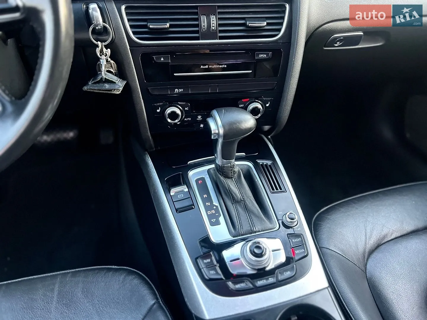 Audi A4 2013 VIN WAUFFAFLXDN046814 фото оголошення 31 з 57