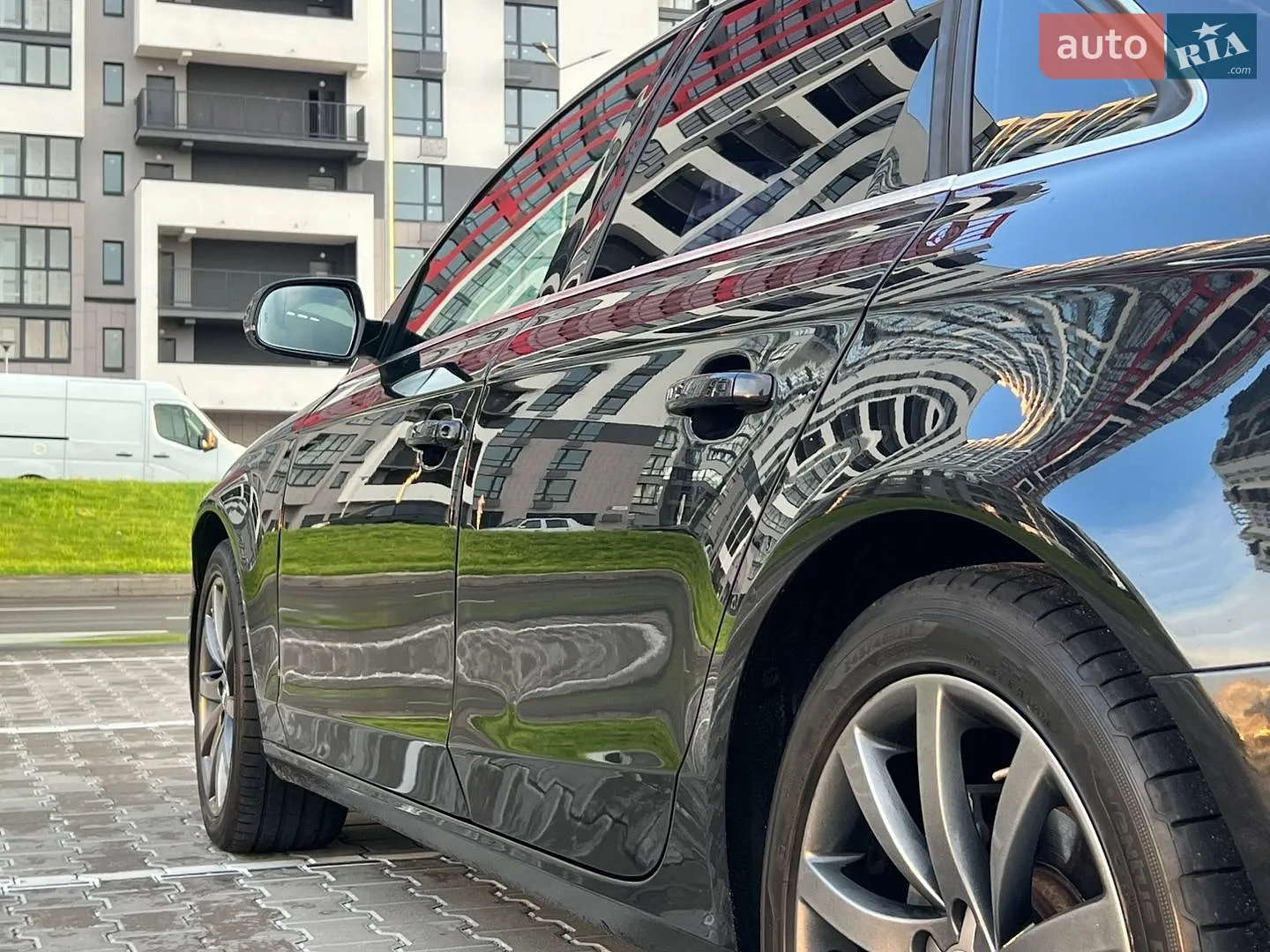 Audi A4 2013 VIN WAUFFAFLXDN046814 фото оголошення 26 з 57