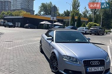 Кабриолет Audi A4 2009 в Днепре