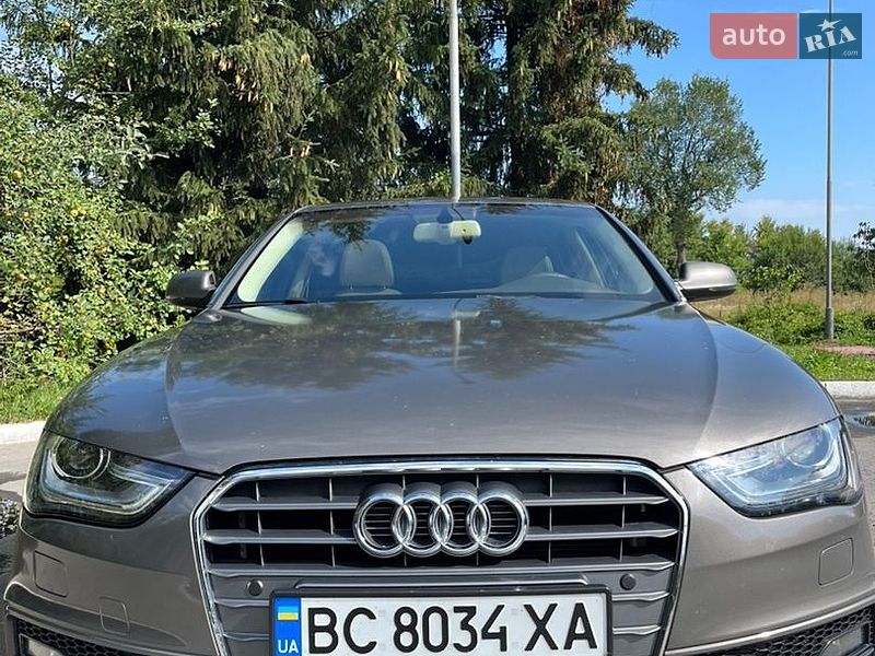 Седан Audi A4 2014 в Жидачове