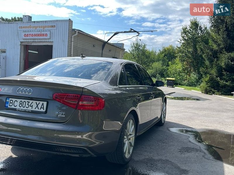 Седан Audi A4 2014 в Жидачове
