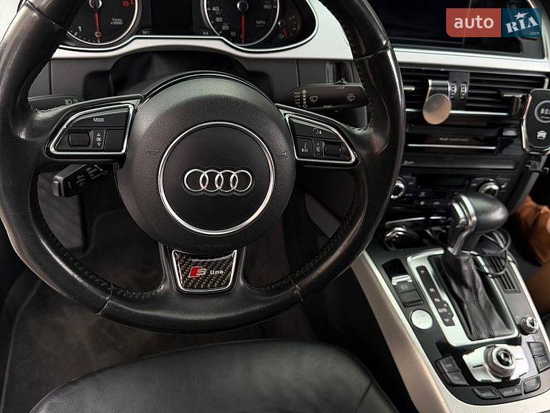 Седан Audi A4 2015 в Одессе