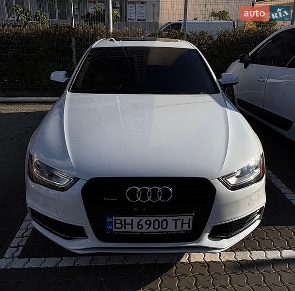 Седан Audi A4 2015 в Одессе
