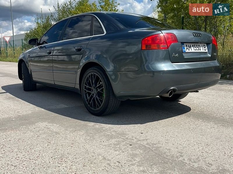 Седан Audi A4 2006 в Коростене