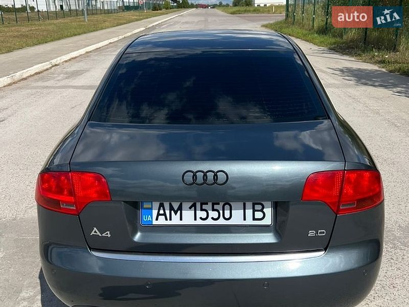 Седан Audi A4 2006 в Коростене
