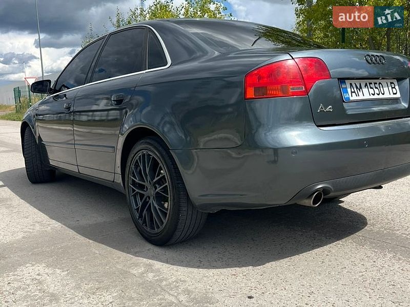 Седан Audi A4 2006 в Коростене