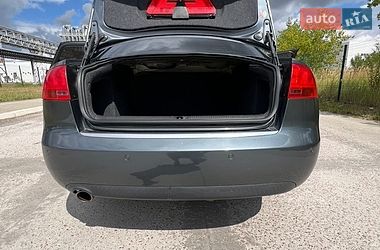 Седан Audi A4 2006 в Коростене