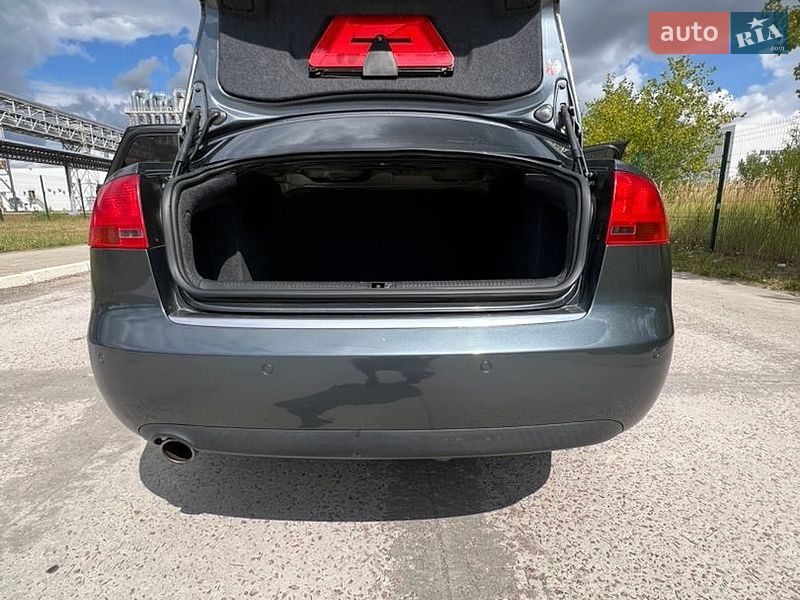 Седан Audi A4 2006 в Коростене