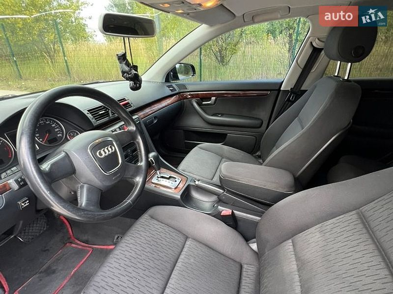 Седан Audi A4 2006 в Коростене