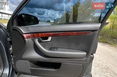 Седан Audi A4 2006 в Коростене
