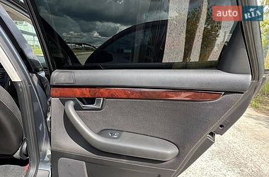 Седан Audi A4 2006 в Коростене