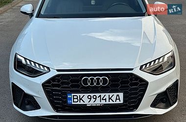 Седан Audi A4 2023 в Киеве