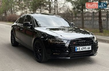 Седан Audi A4 2013 в Дніпрі