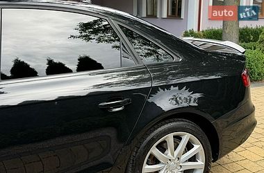 Седан Audi A4 2013 в Городке