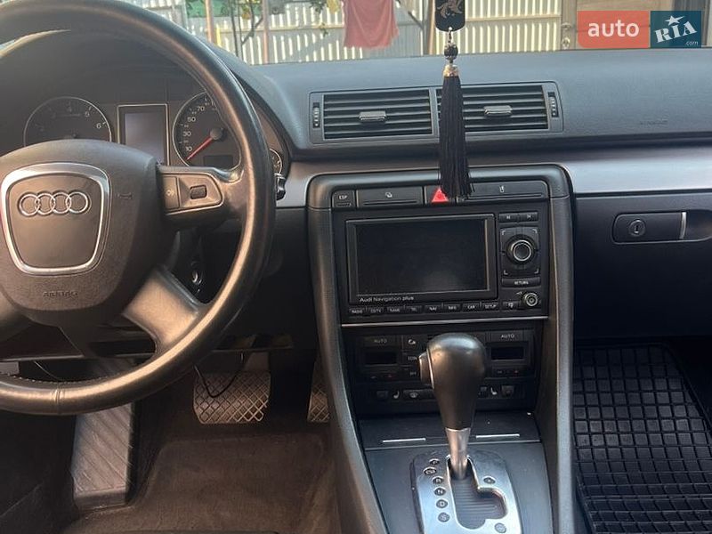 Универсал Audi A4 2006 в Лубнах