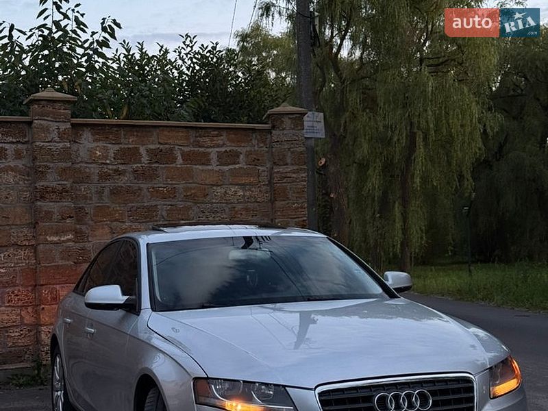 Седан Audi A4 2011 в Виннице